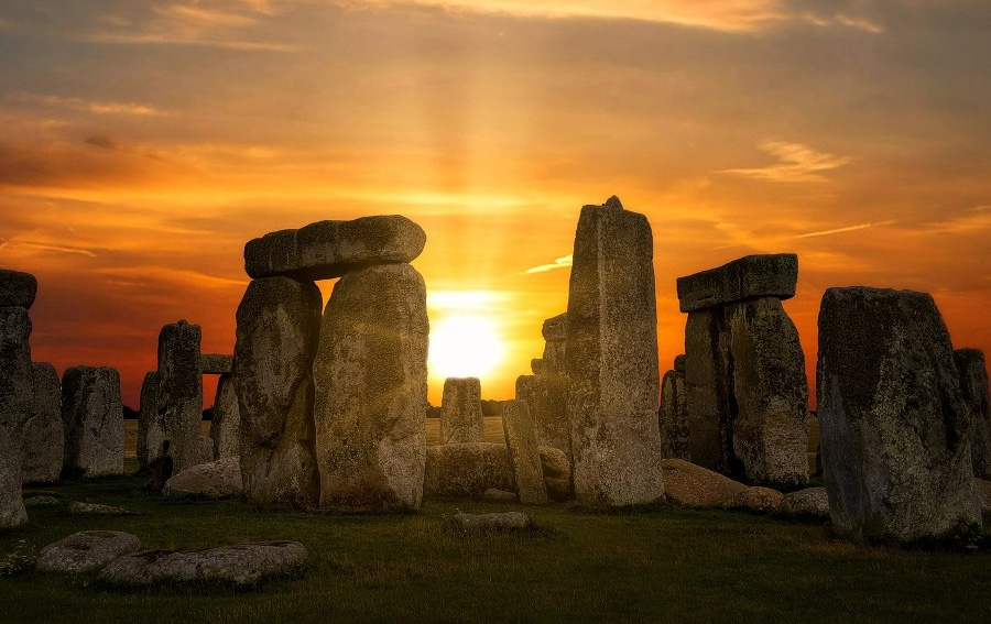 Stonehenge Was a Calendar Claim Researchers